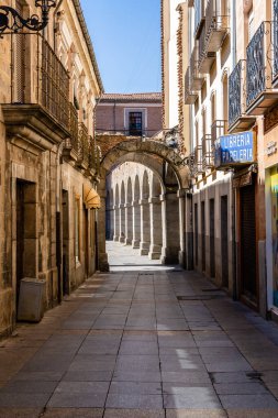 Avila, İspanya - 11 Eylül 2022: Mercado Chico Meydanı Atarisi