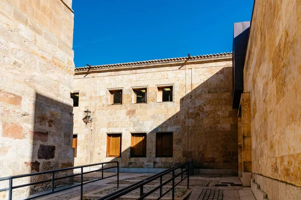 Вид Очаровательную Улицу Историческом Центре Саламанки Кастилья Леон Испания — стоковое фото