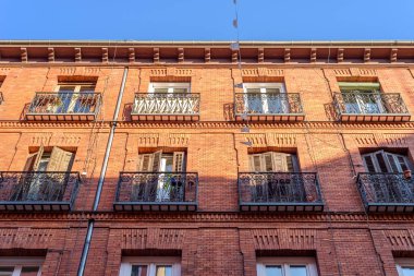 Madrid 'in merkezinde eski bir yerleşim yeri. Gayrimenkul, yenileme ve bakım kavramları