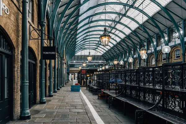 London Egyesült Királyság Augusztus 2023 Interior View Covent Garden Market — Stock Fotó