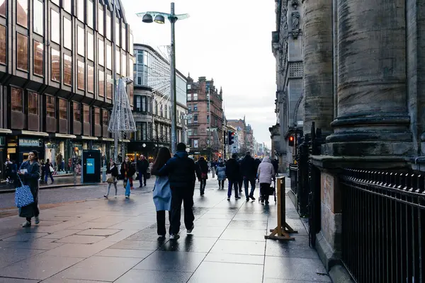 Glasgow December 2023 Crowd People Buchanan Street Christmas Pedestrianised Shopping — Stock Fotó