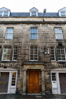 Edinburgh, İngiltere - 5 Aralık 2023: Edinburgh Marys Şapeli No. Bir. Hill Caddesi, New Town.