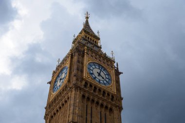 Londra, İngiltere - 26 Ağustos 2023: Big Ben - Londra 'daki Elizabeth Tower