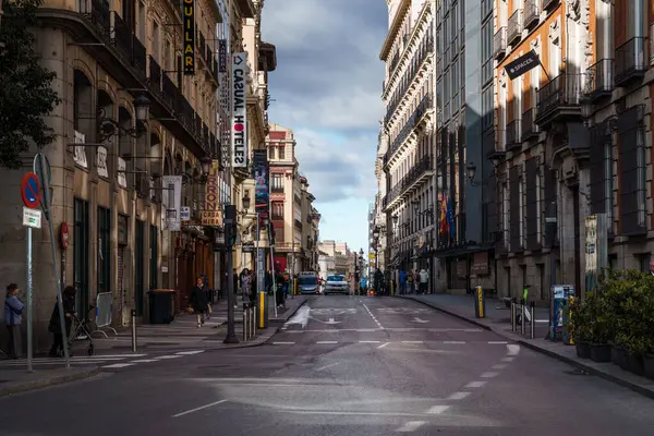 マドリード スペイン 2024 セントラルマドリードのサンジェロニモの通り — ストック写真