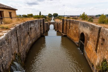 Castilla Kanalı, Palencia, İspanya