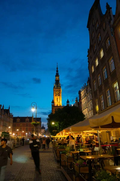 Живописная Вечерняя Панорама Архитектурной Вечерней Улицы Старого Города Гданьска Польша — стоковое фото