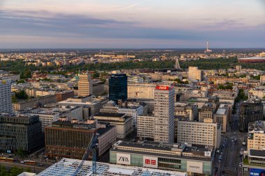 Şehir merkezinin panoramik manzarası Varşova, Polonya, 30 Haziran 2023