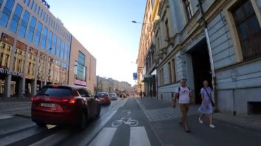 Şehir merkezinde trafik var. Polonya 'yı 09.17.2023