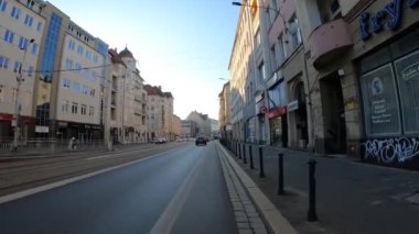 Şehir merkezinde trafik var. Polonya 'yı 09.17.2023