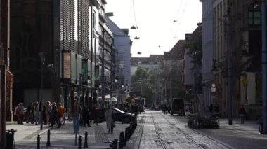 Şehir merkezi Avrupa turizm mimarisi. Wroclaw Polonya 27 Ekim 2023