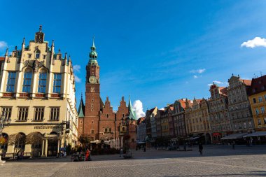 15 Ekim 2023 'te Eski Kasaba' nın manzarası. Wroclaw Polonya