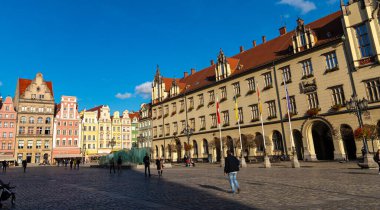 15 Ekim 2023 'te Eski Kasaba' nın manzarası. Wroclaw Polonya