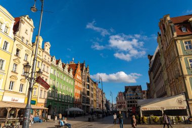 15 Ekim 2023 'te Eski Kasaba' nın manzarası. Wroclaw Polonya