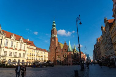 15 Ekim 2023 'te Eski Kasaba' nın manzarası. Wroclaw Polonya