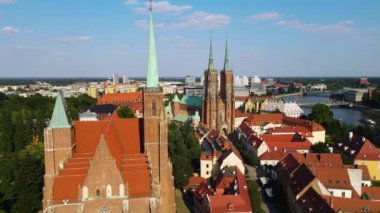 Avrupa 'nın güzel kenti Antik mimari Uçuşu Wroclaw Polonya' dan insansız hava aracı ile vuruldu
