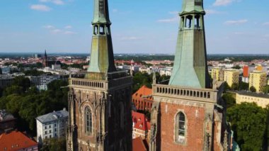 Avrupa 'nın güzel kenti Antik mimari Uçuşu Wroclaw Polonya' dan insansız hava aracı ile vuruldu