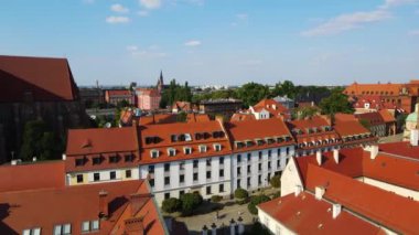 Avrupa 'nın güzel kenti Antik mimari Uçuşu Wroclaw Polonya' dan insansız hava aracı ile vuruldu