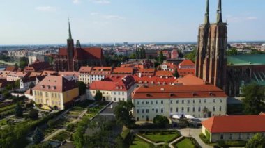 Avrupa 'nın güzel kenti Antik mimari Uçuşu Wroclaw Polonya' dan insansız hava aracı ile vuruldu