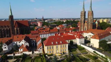 Avrupa 'nın güzel kenti Antik mimari Uçuşu Wroclaw Polonya' dan insansız hava aracı ile vuruldu