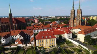 Avrupa 'nın güzel kenti Antik mimari Uçuşu Wroclaw Polonya' dan insansız hava aracı ile vuruldu