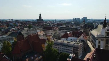Avrupa 'nın güzel kenti Antik mimari Uçuşu Wroclaw Polonya' dan insansız hava aracı ile vuruldu