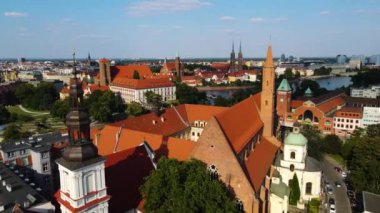 Avrupa 'nın güzel kenti Antik mimari Uçuşu Wroclaw Polonya' dan insansız hava aracı ile vuruldu