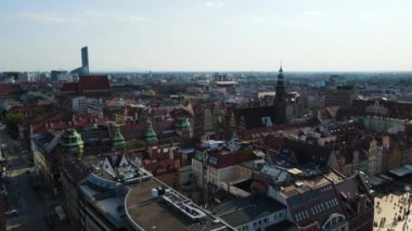 Avrupa 'nın güzel kenti Antik mimari Uçuşu Wroclaw Polonya' dan insansız hava aracı ile vuruldu
