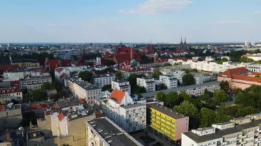 Avrupa 'nın güzel kenti Antik mimari Uçuşu Wroclaw Polonya' dan insansız hava aracı ile vuruldu