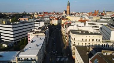Avrupa 'nın güzel kenti Antik mimari Uçuşu Wroclaw Polonya' dan insansız hava aracı ile vuruldu