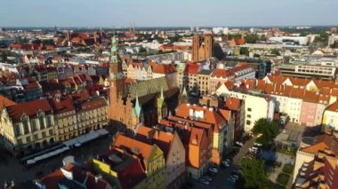 Avrupa 'nın güzel kenti Antik mimari Uçuşu Wroclaw Polonya' dan insansız hava aracı ile vuruldu