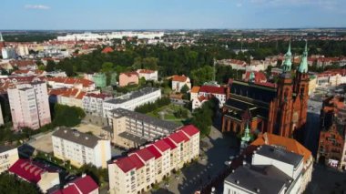 Legnica, Polonya Antik Polonya şehrinin ortaçağ mimarisi, Avrupa 'nın sokak tapınağı altyapısı boyunca evleri
