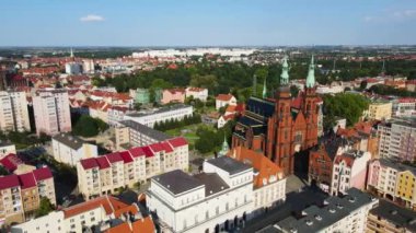 Legnica, Polonya Antik Polonya şehrinin ortaçağ mimarisi, Avrupa 'nın sokak tapınağı altyapısı boyunca evleri