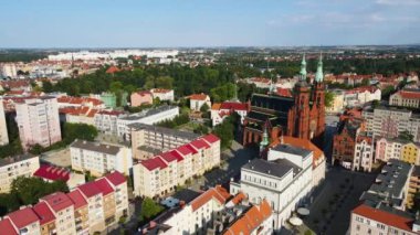 Legnica, Polonya Antik Polonya şehrinin ortaçağ mimarisi, Avrupa 'nın sokak tapınağı altyapısı boyunca evleri