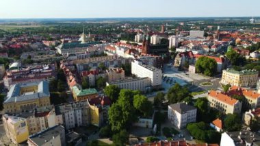 Legnica, Polonya Antik Polonya şehrinin ortaçağ mimarisi, Avrupa 'nın sokak tapınağı altyapısı boyunca evleri