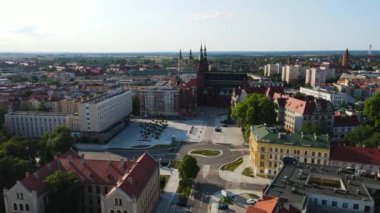 Legnica, Polonya Antik Polonya şehrinin ortaçağ mimarisi, Avrupa 'nın sokak tapınağı altyapısı boyunca evleri