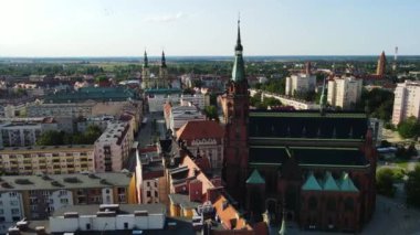 Legnica, Polonya Antik Polonya şehrinin ortaçağ mimarisi, Avrupa 'nın sokak tapınağı altyapısı boyunca evleri