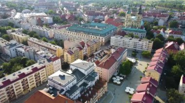 Legnica, Polonya Antik Polonya şehrinin ortaçağ mimarisi, Avrupa 'nın sokak tapınağı altyapısı boyunca evleri