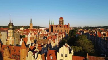 Gdansk Drone, Avrupa şehir mimari merkezi Polonya 'nın hava görüntüsü
