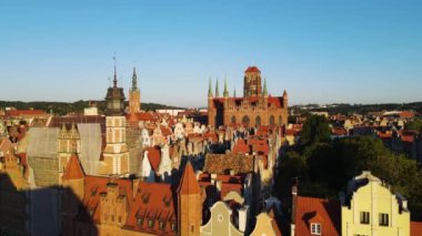 Gdansk Drone, Avrupa şehir mimari merkezi Polonya 'nın hava görüntüsü