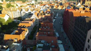 Gdansk Drone, Avrupa şehir mimari merkezi Polonya 'nın hava görüntüsü