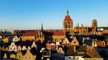şehir Avrupai antik mimari liman kenti hava fotoğrafçısı Gdansk Poland