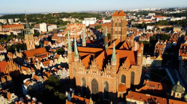 şehir Avrupai antik mimari liman kenti hava fotoğrafçısı Gdansk Poland