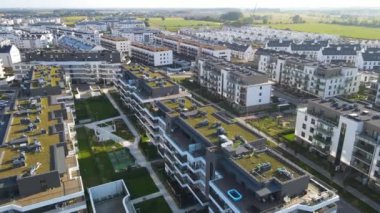 modern konut kompleksi mimarisi Avrupa 'nın rahat yaşamını geliştirir