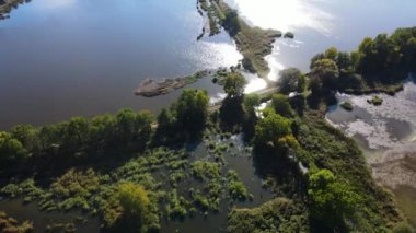 Balıkçılık göl manzaralı Nowe Grodzisko Peyzaj Parkı Polonya