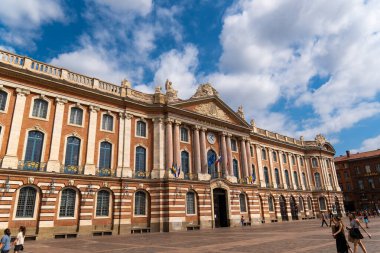 Fransa 'nın Toulouse şehrinin Capitol mimarisinin manzarası