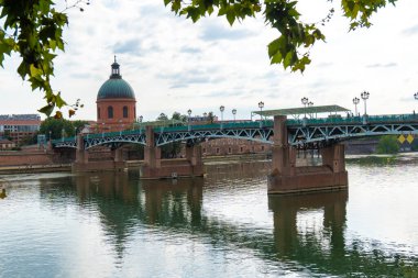 Avrupa 'nın güzel caddeleri Toulouse France' a ev sahipliği yapıyor