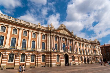 Fransa 'nın Toulouse şehrinin Capitol mimarisinin manzarası