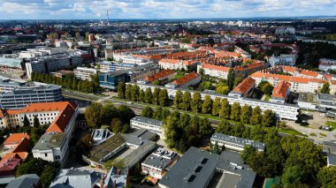 Avrupa 'nın modern kenti Wroclaw Polonya' nın insansız hava aracı görüşü