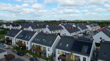 modern iskan kompleksi konutları Avrupa Wroclaw Polonya 'da rahat yaşıyor