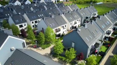 modern iskan kompleksi konutları Avrupa Wroclaw Polonya 'da rahat yaşıyor